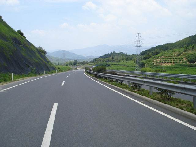 川森農村家庭圍墻護欄價格